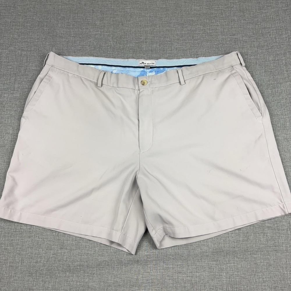 Peter Millar Salem Performance Golf Shorts Mens 44 Beige 8 Inch Chino ME0EB82